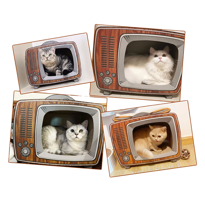 Creative Retro TV Cat House